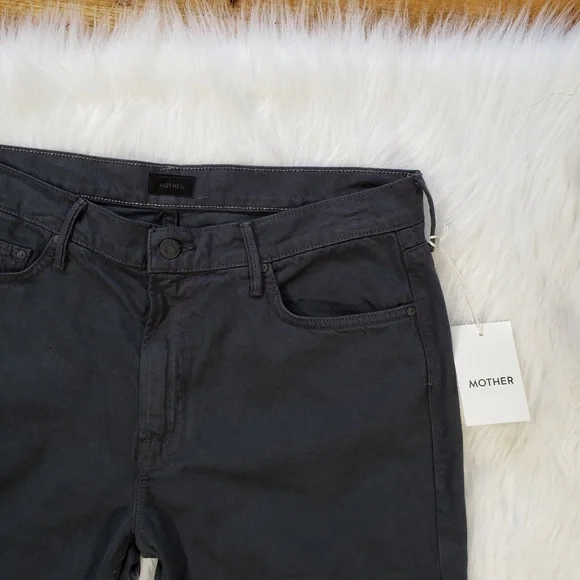 NWT MOTHER The Dropout Black Crop (32)